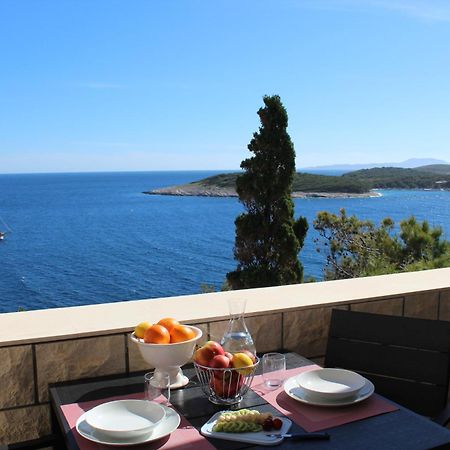Kiki'S Haven By Villa Kristonia Hvar Town Extérieur photo