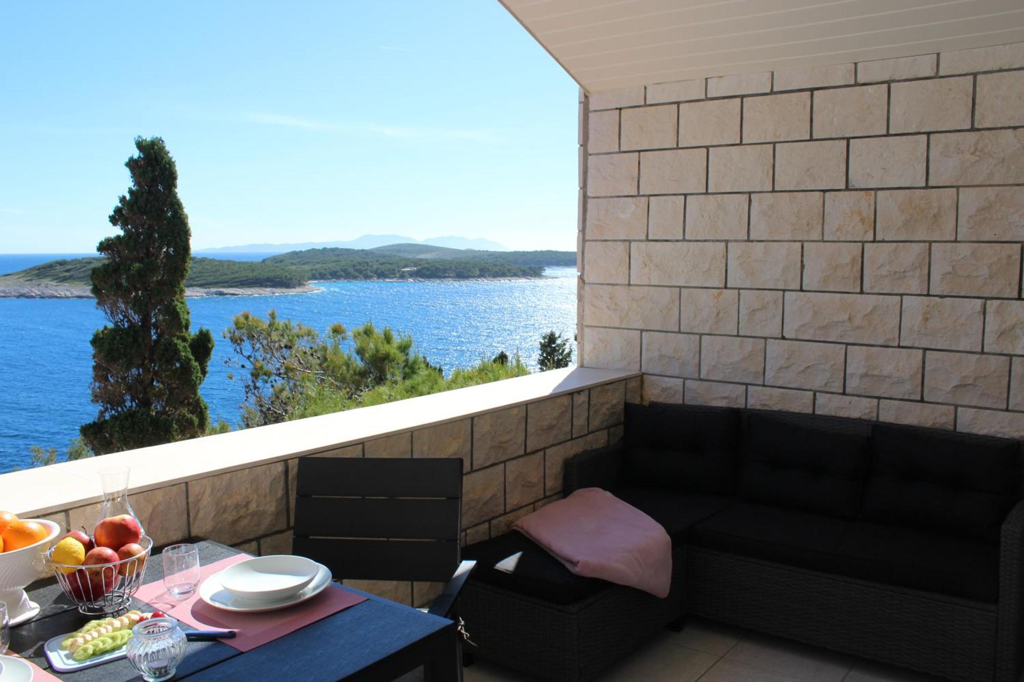 Kiki'S Haven By Villa Kristonia Hvar Town Extérieur photo