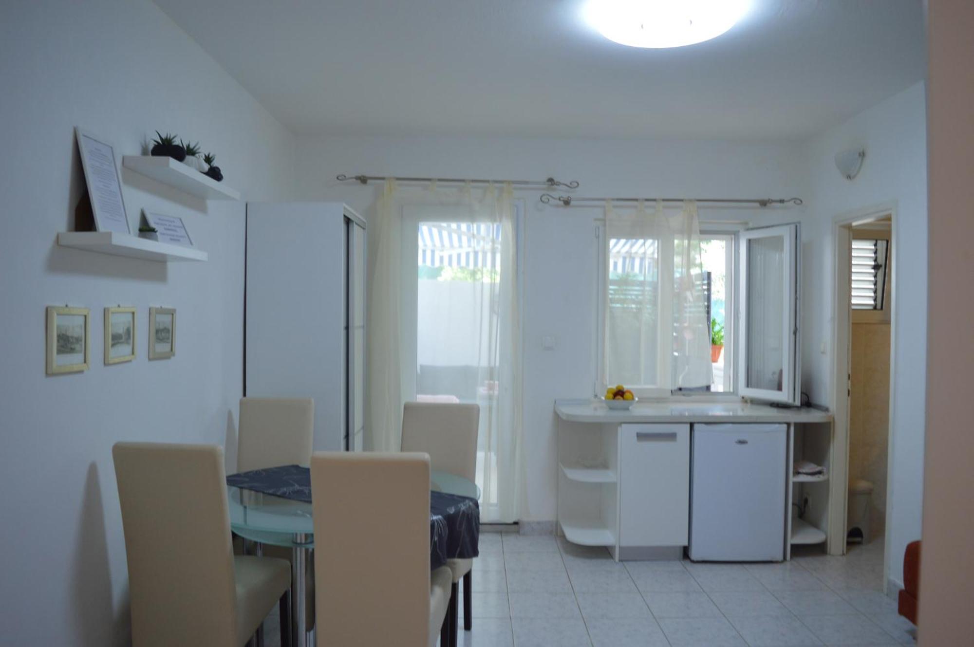 Kiki'S Haven By Villa Kristonia Hvar Town Extérieur photo