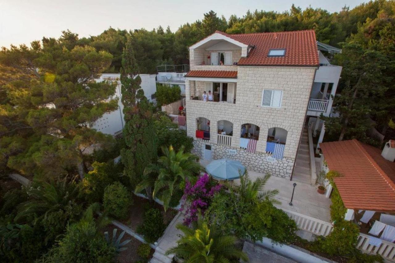 Kiki'S Haven By Villa Kristonia Hvar Town Extérieur photo